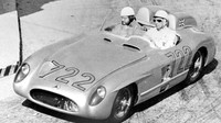 Mille Miglia patřil mezi nejslavnější automobilvé závody. Dnes se jedná o neméněslavný závod veteránů.