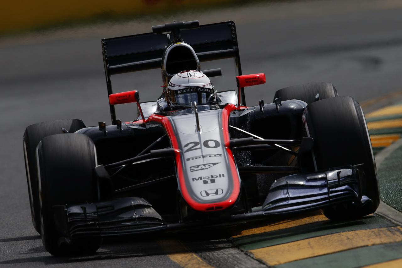 Kevin Magnussen s McLarenem v Austrálii, kde zaskakoval za zraněného Fernanda Alonsa