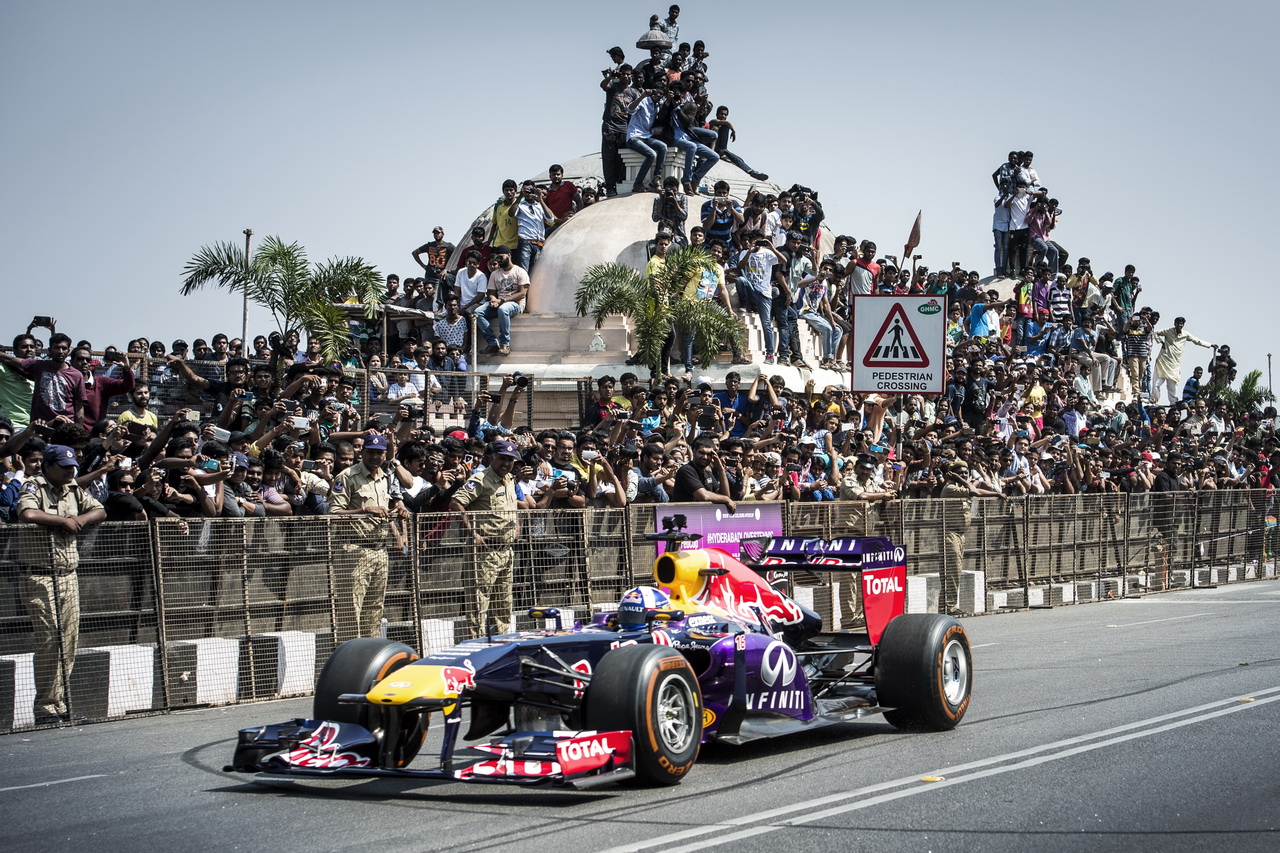 Get a Front-Row Seat to the Most Sensational Motorsport Event in Mumbai: Red Bull Showrun!