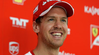 Vettel slibuje, že Ferrari zabojuje, ale zůstává realistou.