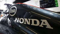 Honda, kryt motoru McLarenu