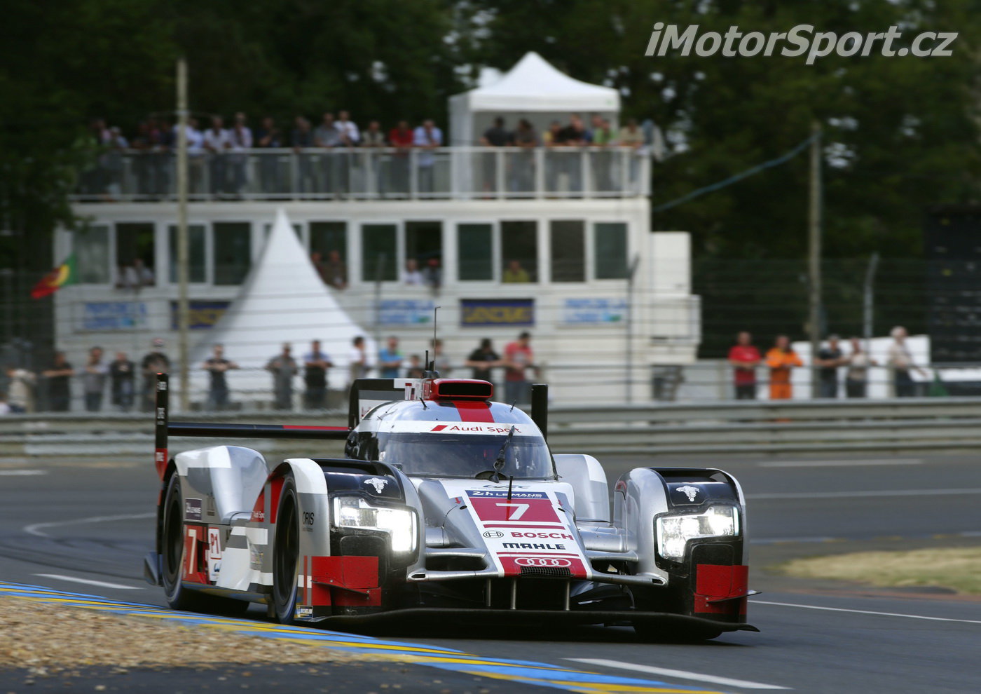 Audi si po nepovedeném závodě v Le Mans snaží na domácí trati spravit chuť