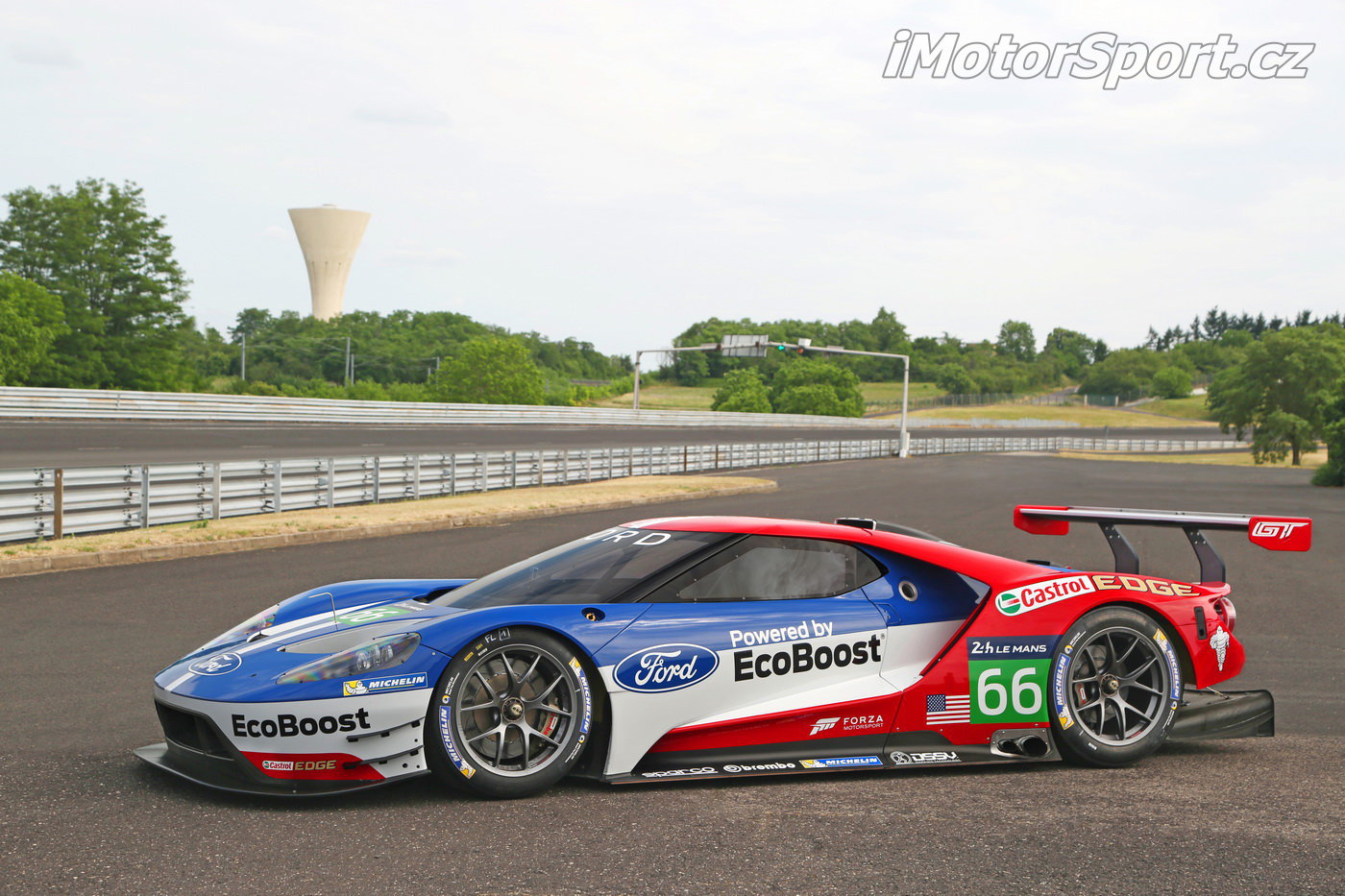 Nový Ford GT určený pro FIA World Endurance Championship včetně 24 hodin v Le Mans