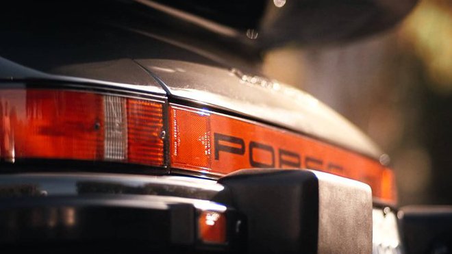FOTO: Legendární Porsche 911 Turbo první generace patřící Stevu McQeenovi