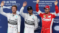 Kvalifikaci vyhrál Hamilton, za ním Rosberg s Vettelem