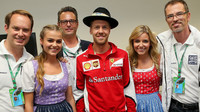 Vettel s pitbabes