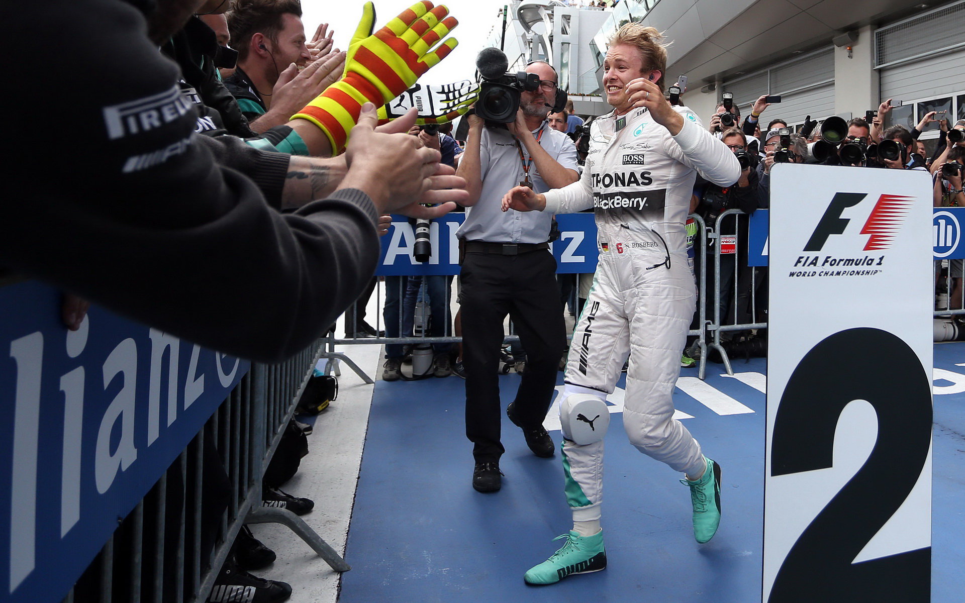 Rosberg a jeho radost z vítězství ve VC Rakouska