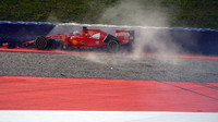 Antonio Fuoco (Ferrari SF15-T) havaroval v testech na Red Bull Ringu (23.6.2015)