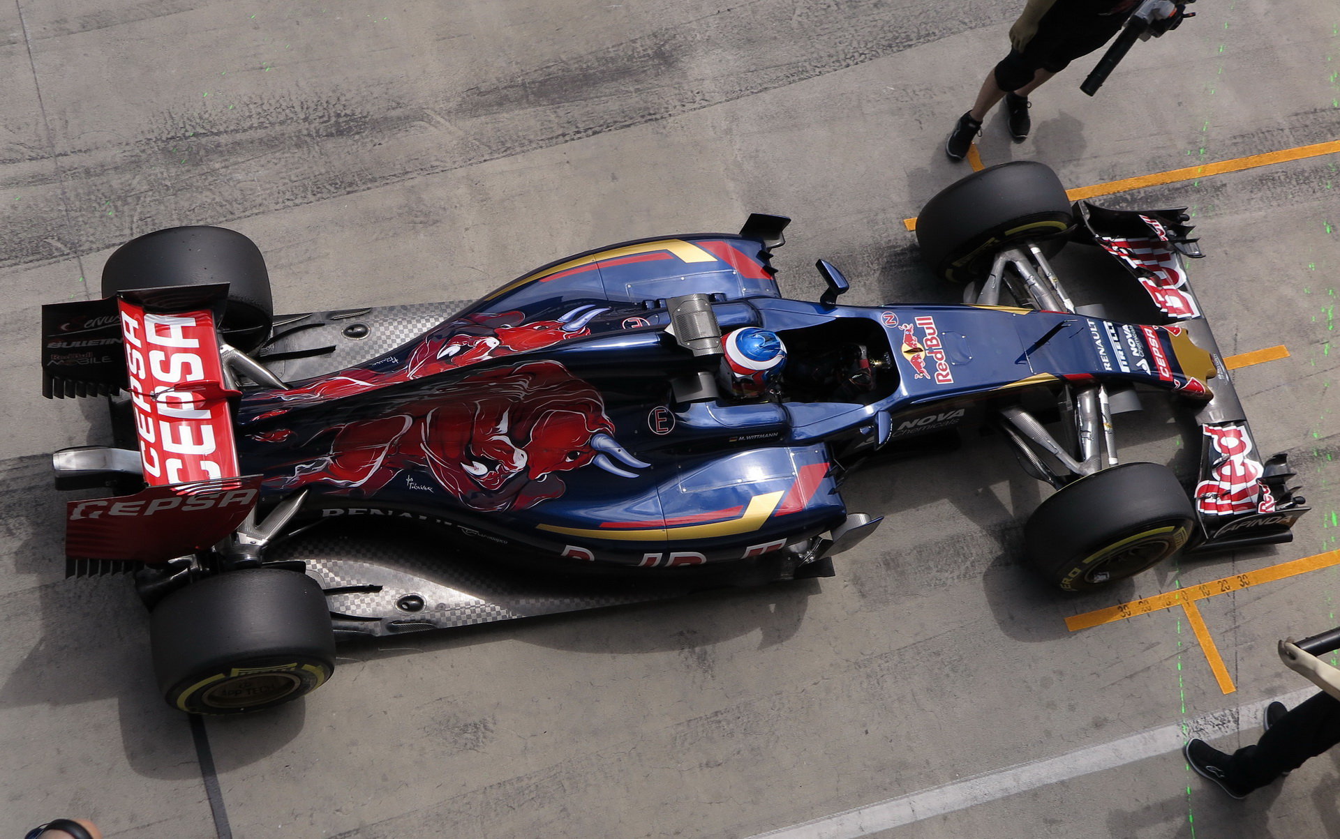 Stihnou u Toro Rosso vše připravit na úvodní testy?