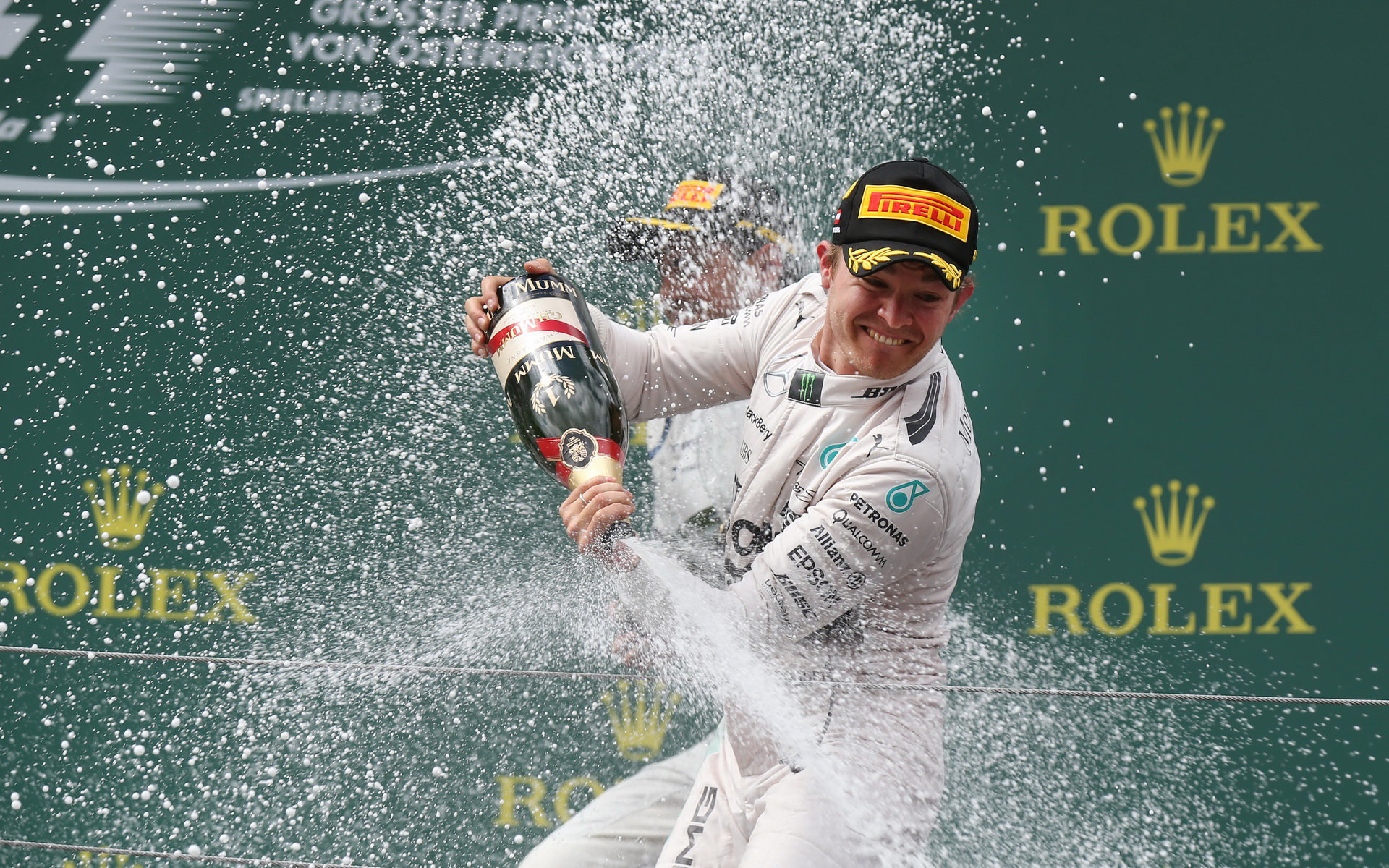 Rosberg a šampaňské