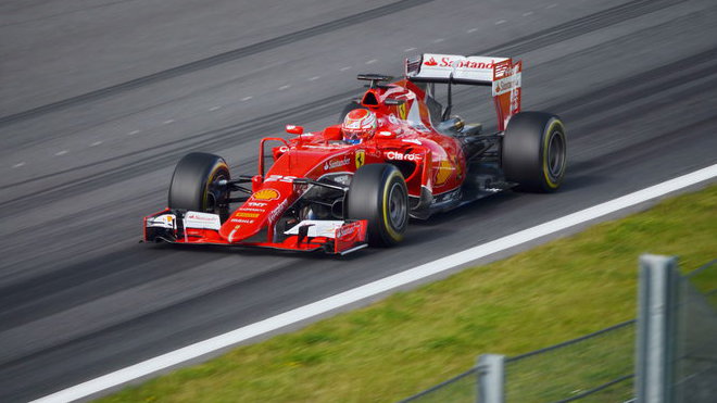 Ferrari otestovalo i prototyp Pirelli využívající nové materiály. Na snímku Antonio Fuocco