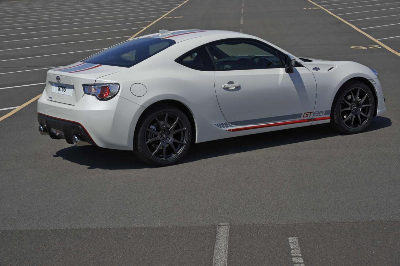 Toyota GT-86 Blanco Edition