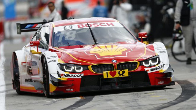 Augusto Farfus s BMW M4 DTM