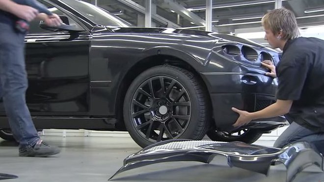 BMW 5 GT s kamufláží