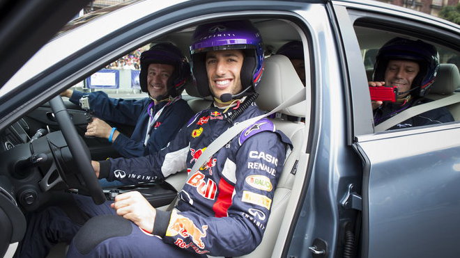 Ricciardo si vyzkouší trochu jiné vozy, chystá se na listopadový Závod šampionů