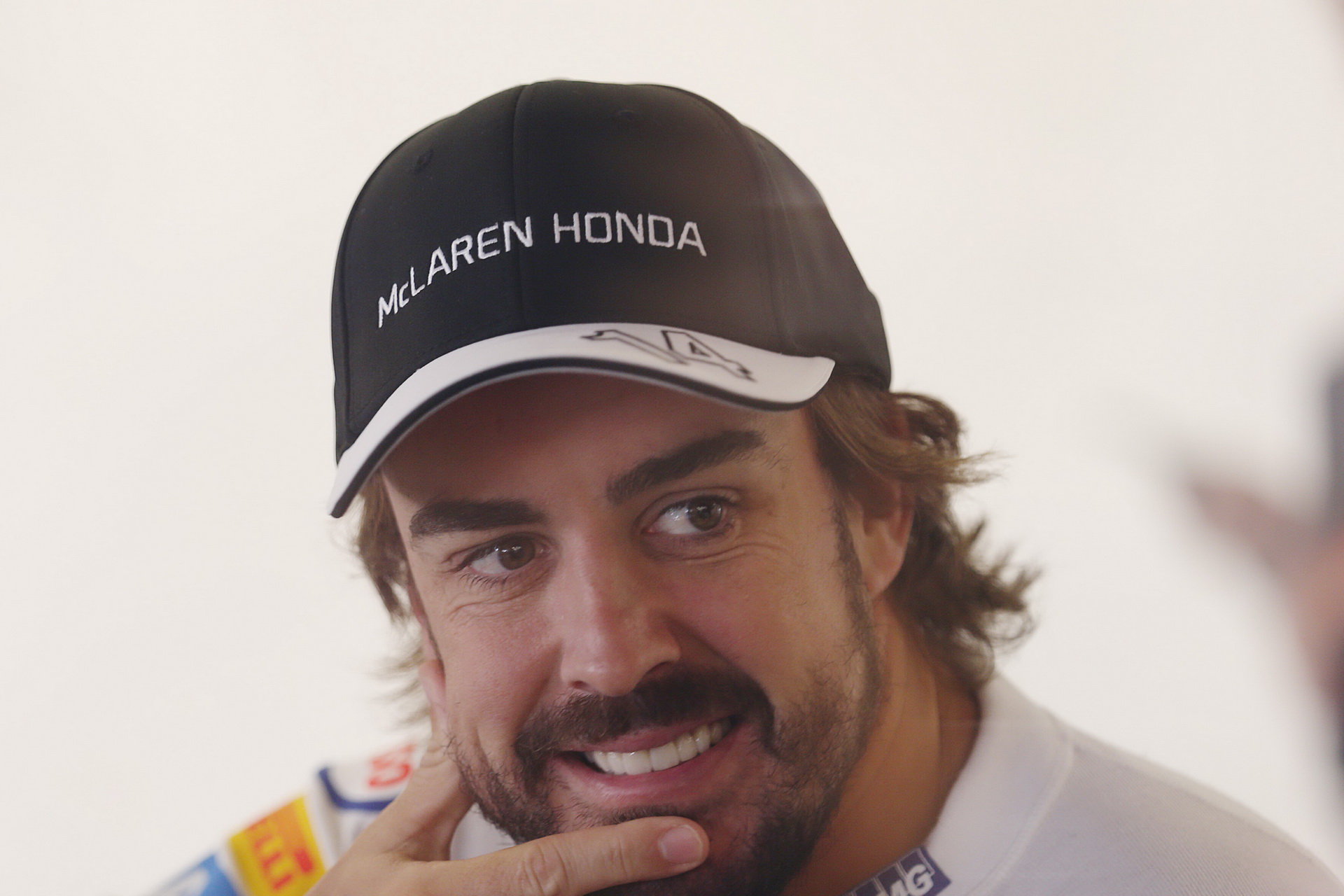 Fernando Alonso nejenže dojel závod, ale i získal bod