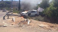 Mercedes-Benz A45 AMG v plamenech v Izraeli