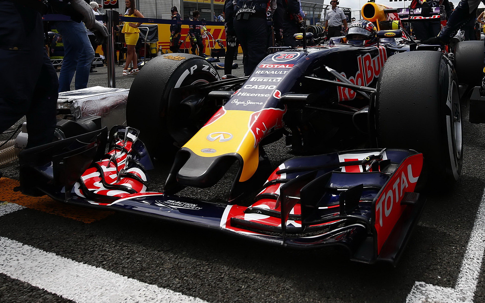 Přední křídlo vozu Red Bull RB11 - Renault