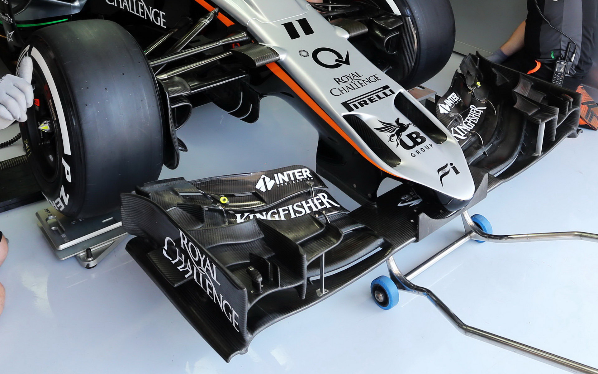 Přední křídlo vozu Force India VJM08 - Mercedes