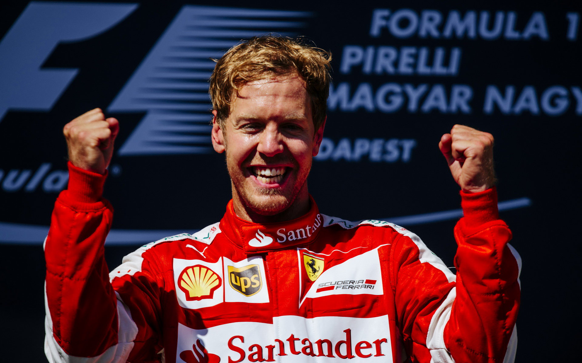 Vettel se raduje z vítězství na Hungaroringu