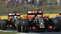 Maldonado před Grosjeanem