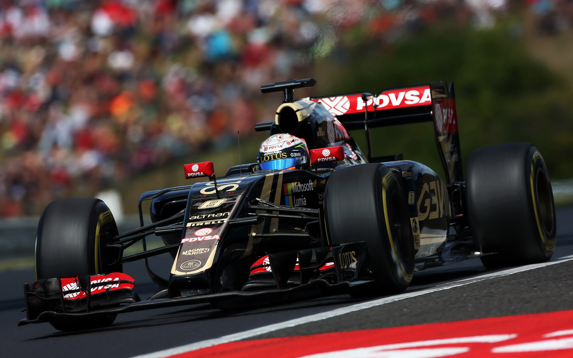 Grosjeanovo třetí místo v Belgii náladu v týmu Lotus příliš nepozvedlo