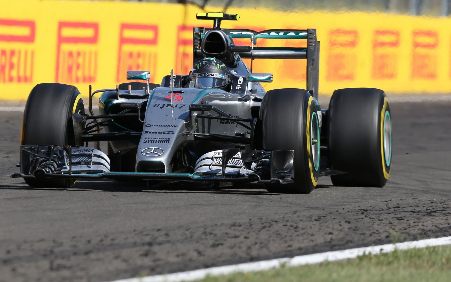 Pyrrhovo vítězství v odpoledním tréninku - Rosberg se do depa vrátil pěšky