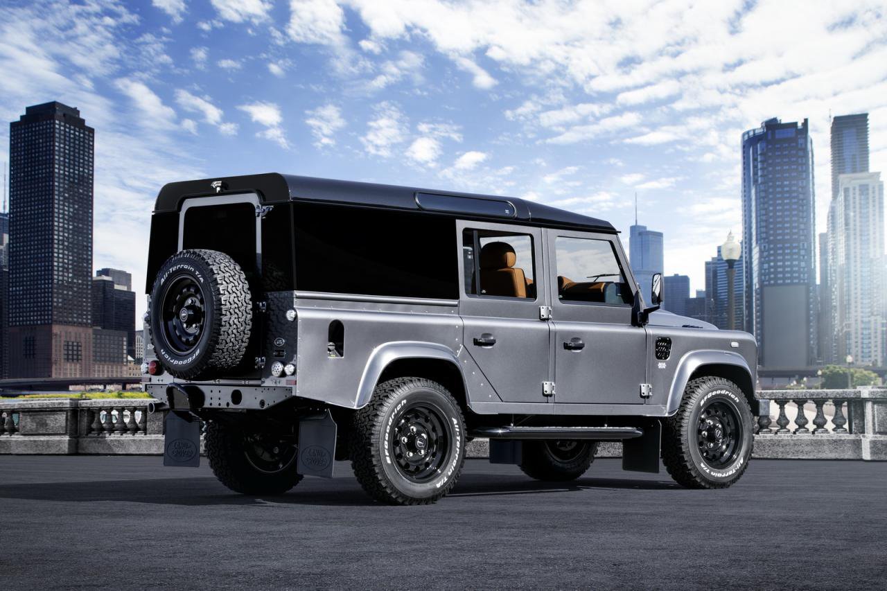 Land Rover Defender Wagon Sixty8