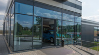 TOP CENTRUM car, nový autosalon Das WeltAuto v Kyjově posouvá měřítka obchodu s ojetými vozy na světovou úroveň.
