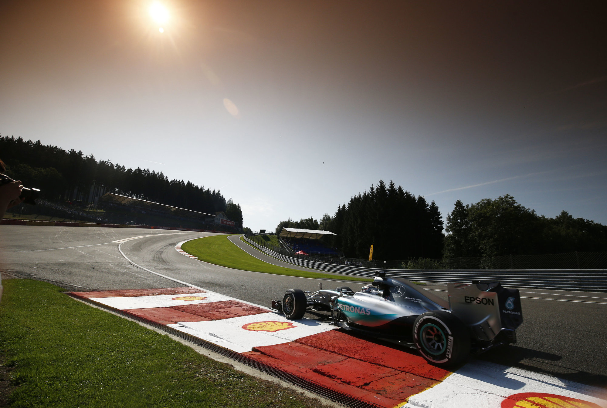 Mercedes ovládl kvalifikaci na GP Belgie 2015 na okruhu Spa Francorchamps