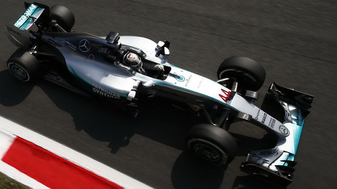 Vítězný Lewis Hamilton v Monze předvedl také nejrychlejší kolo