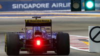 Felipe Nasr čeká na zelenou, GP Singapuru (Singapur)
