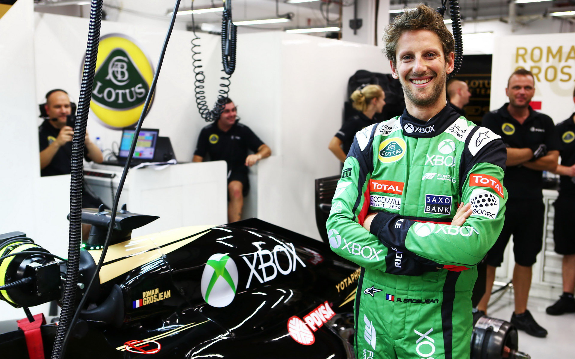 Romain Grosjean v nové kombinéze, GP Singapuru (Singapur)