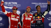 Sebastian Vettel vyhrál kvalifikaci za ním Daniel Ricciardo, GP Singapuru (Singapur)