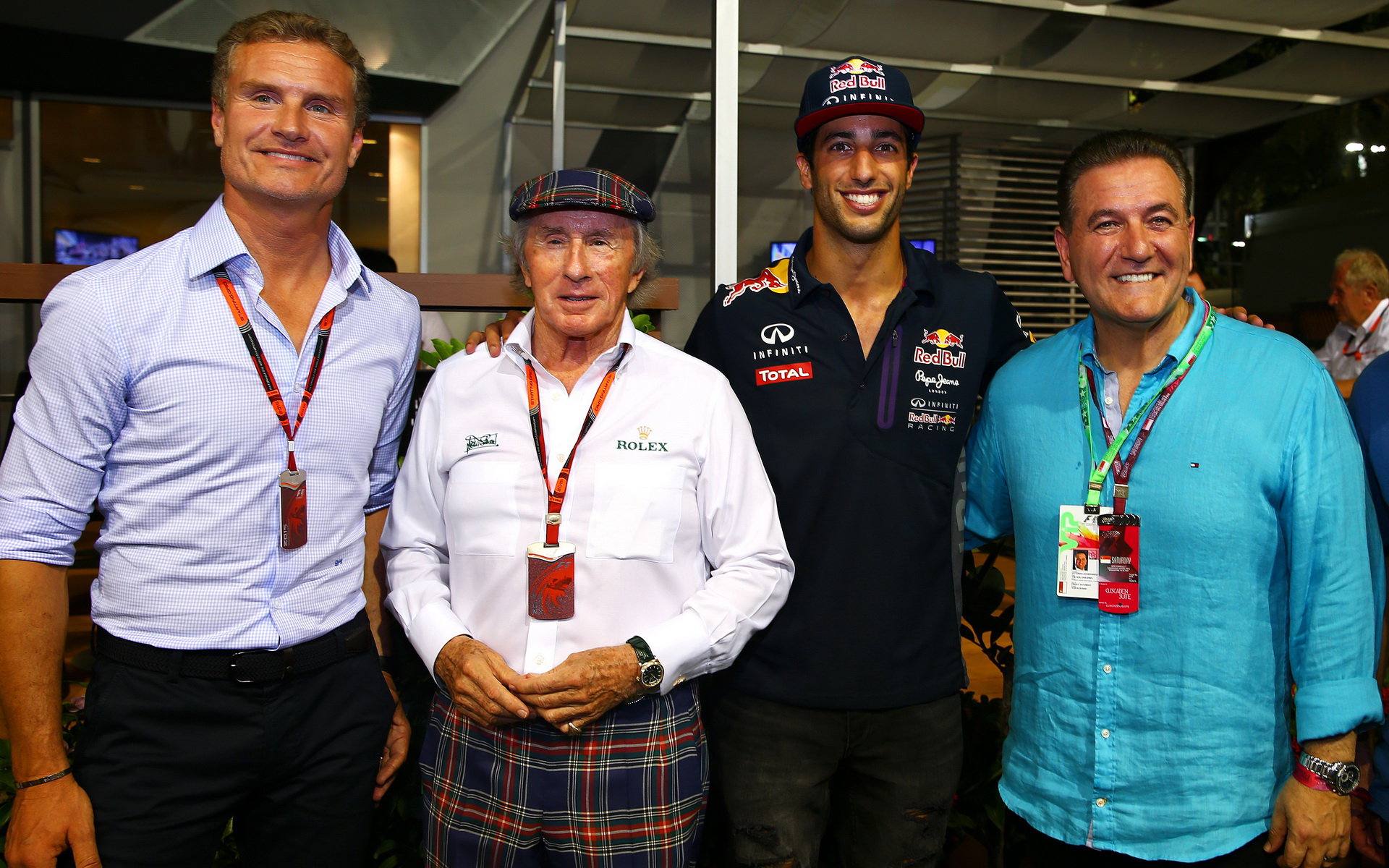 David Coulthard a Jackie Stewart (zleva) jsou emisary Heinekenu. V Singapuru za přítomnosti Daniela Ricciarda