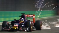 Max Verstappen jiskří, GP Singapuru (Singapur)