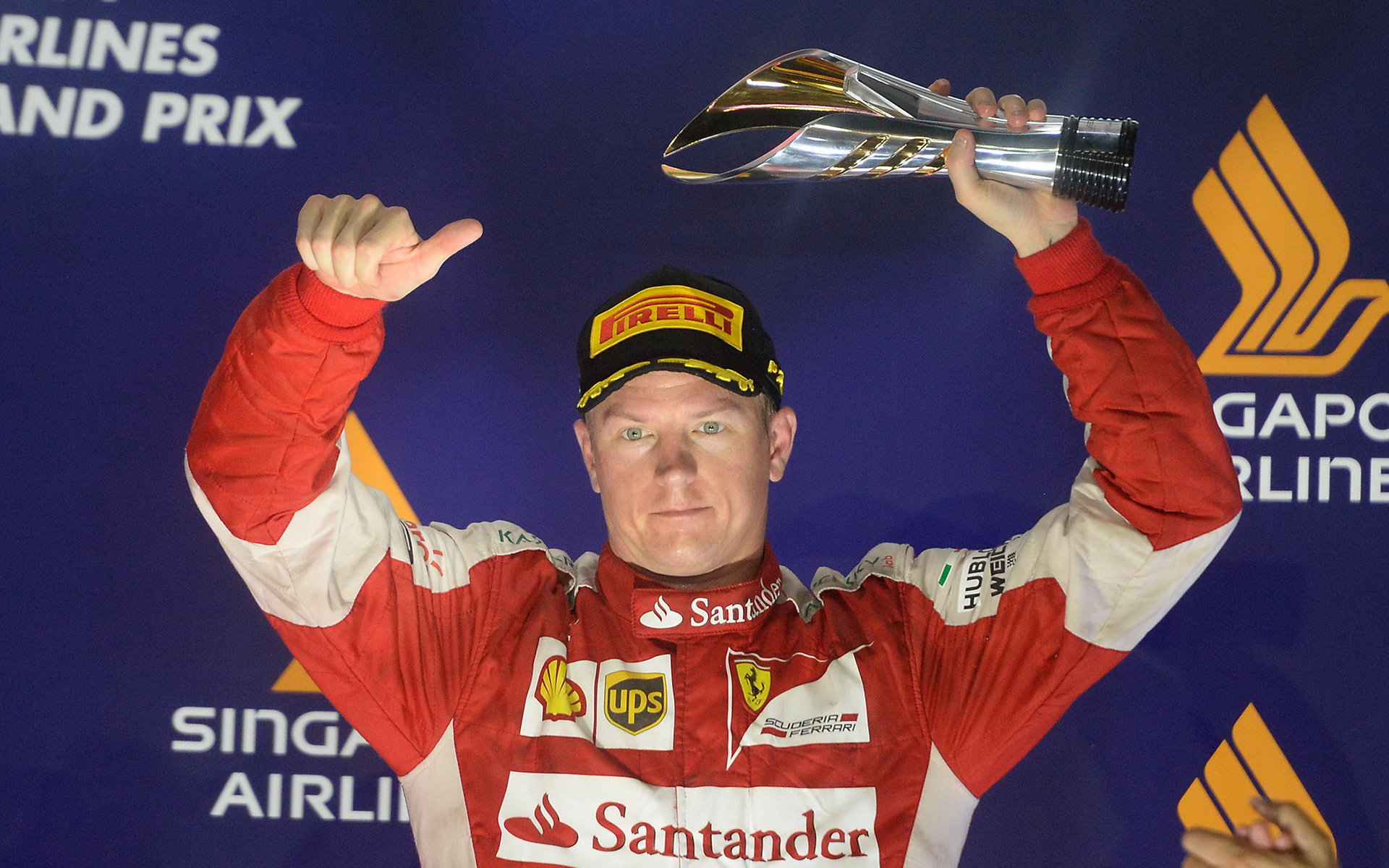 Kimi Räikkönen je po problémech s autem tentokrát spokojený i s bronzem