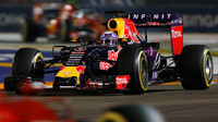 Red Bull může na motory Mercedes zapomenout