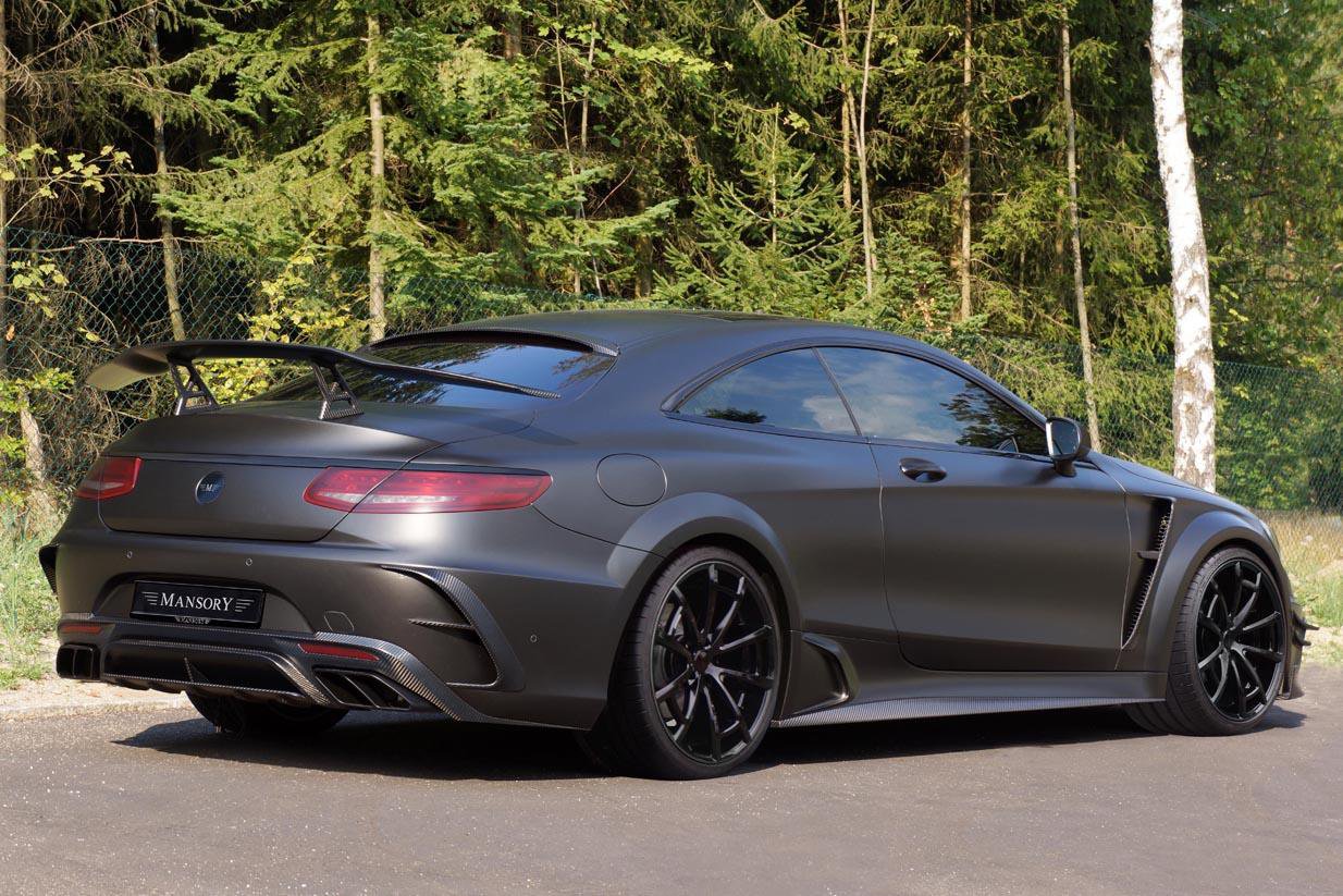 Mercedes-AMG S63 Coupe Black Edition od Mansory