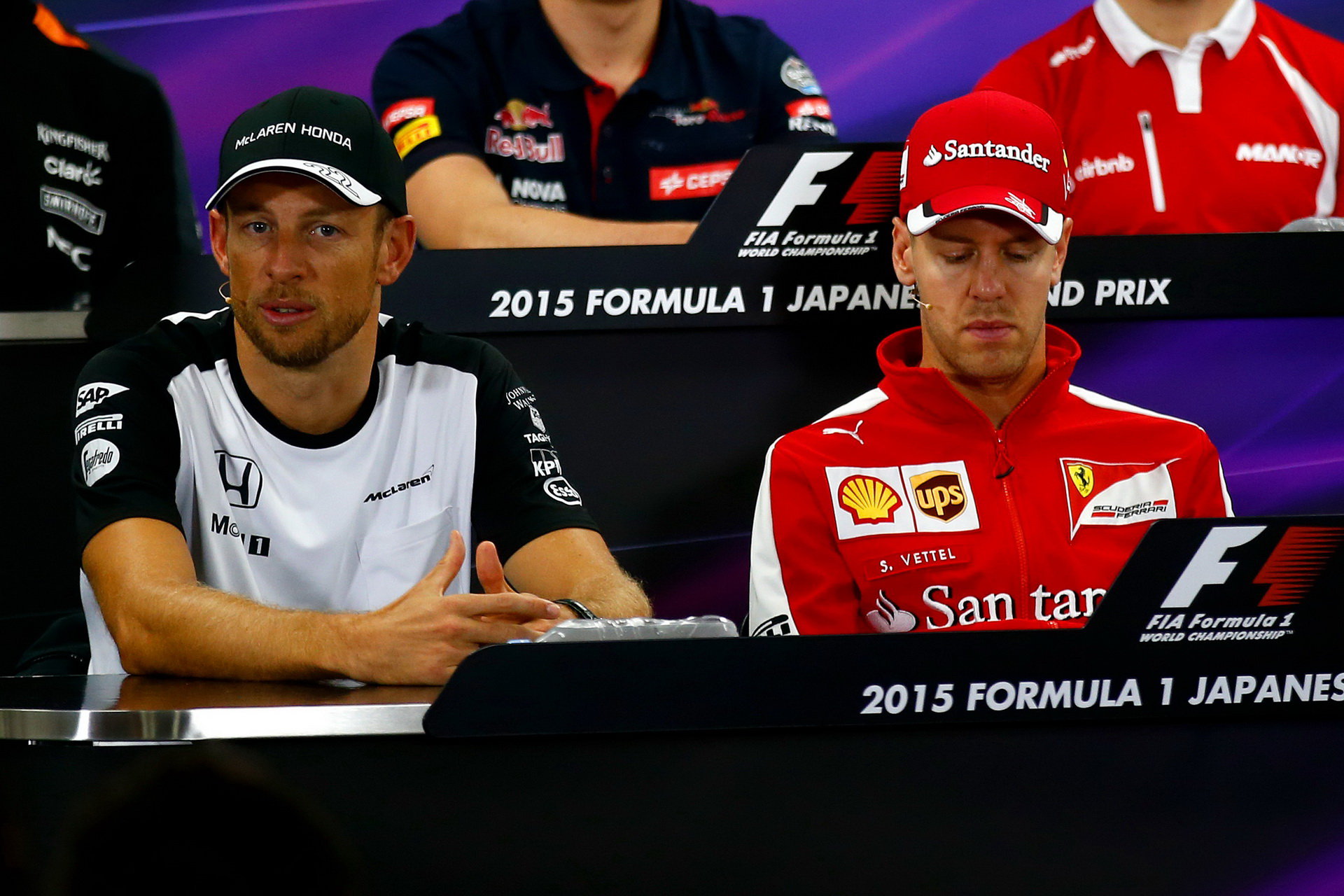 Jenson Button a Sebastian Vettel při tiskovce, GP Japonska (Suzuka)