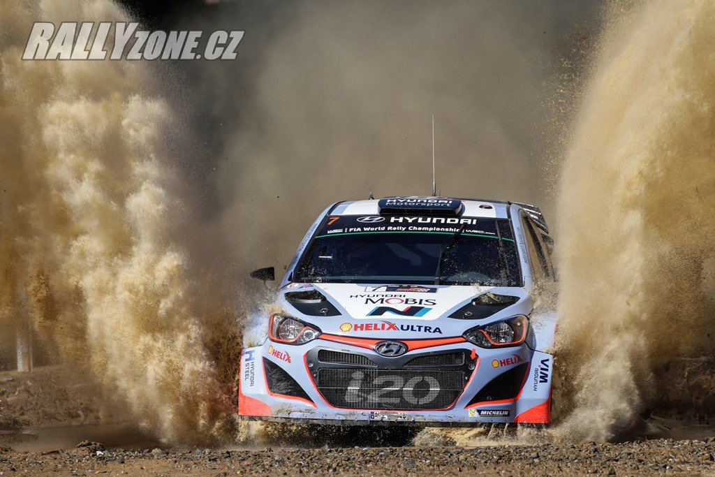 Hyundai i20 WRC čeká v továrním týmu poslední soutěž