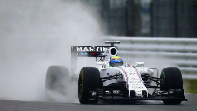 Felipe Massa s Williamsem za deště