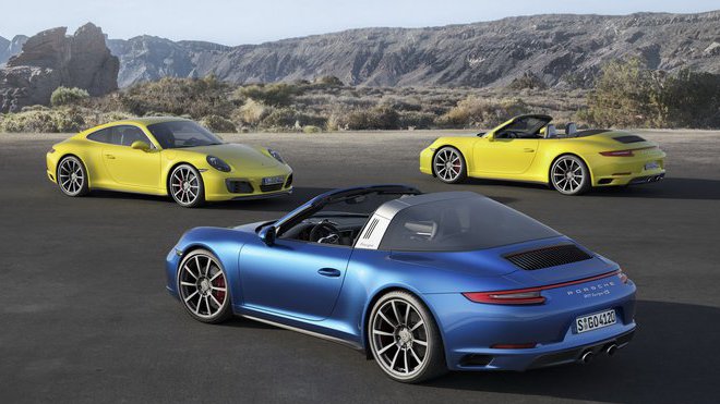 Kompletní rodinka Porsche 911 s pohonem všech kol.
