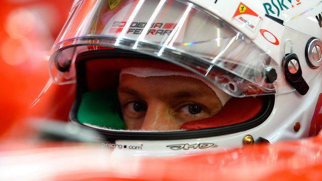 Vettel by v Sainzově případě byl opatrnější