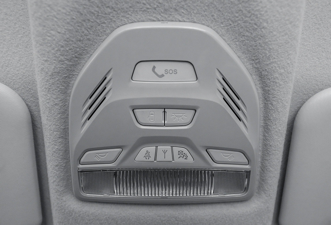 Systém automatického nouzového volání má v ruských autech premiéru, Lada Vesta.