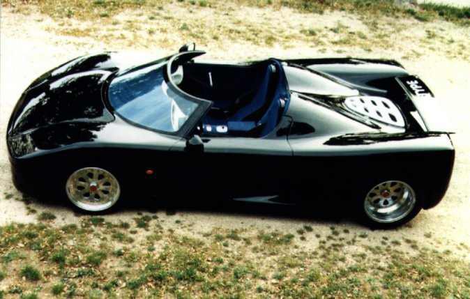 Takhle auto vypadalo koncem 90. let, Koenigsegg CC.