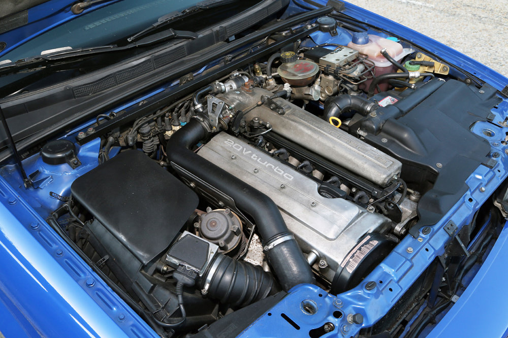 motor Audi RS2