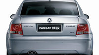 Původní zadní partie připomínaly Audi A6, Volkswagen Passat Lingyu.