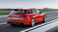 Rychlost v přímce je neuvěřitelná, Audi RS6 Avant performance.