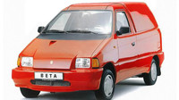 Červený lak byl za příplatek 4880 korun s DPH, Tatra Beta.